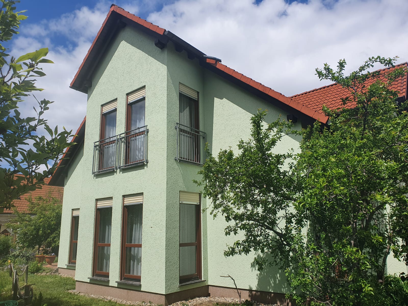Fassadensanierung in Musterstadt, Musterbundesland - Nach der Sanierung
