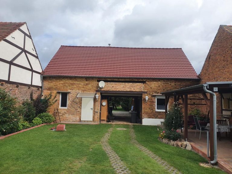 Dachbeschichtung in Oberkrämer, Brandenburg - Nach der Dachsanierung